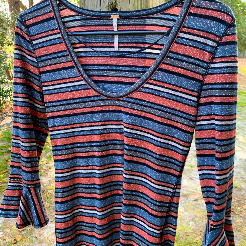 Free people. Size small. Very good condition.